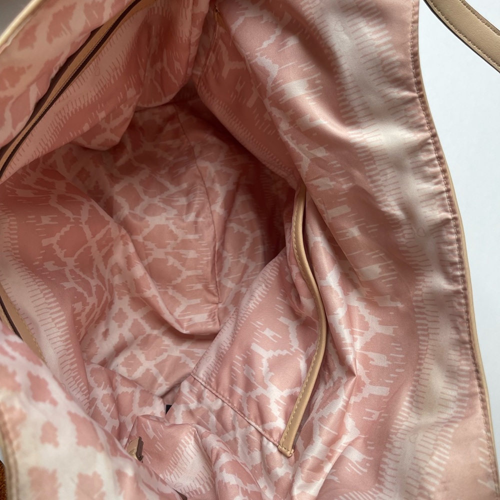 Stella & dot Tote Bag - Picture 3 of 10